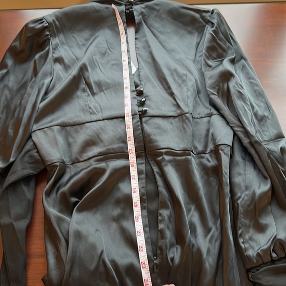 Svetlana size 8 & 4 high neck long sleeve sexy keyhole tuxedo tail ruching cuff - Picture 17 of 17